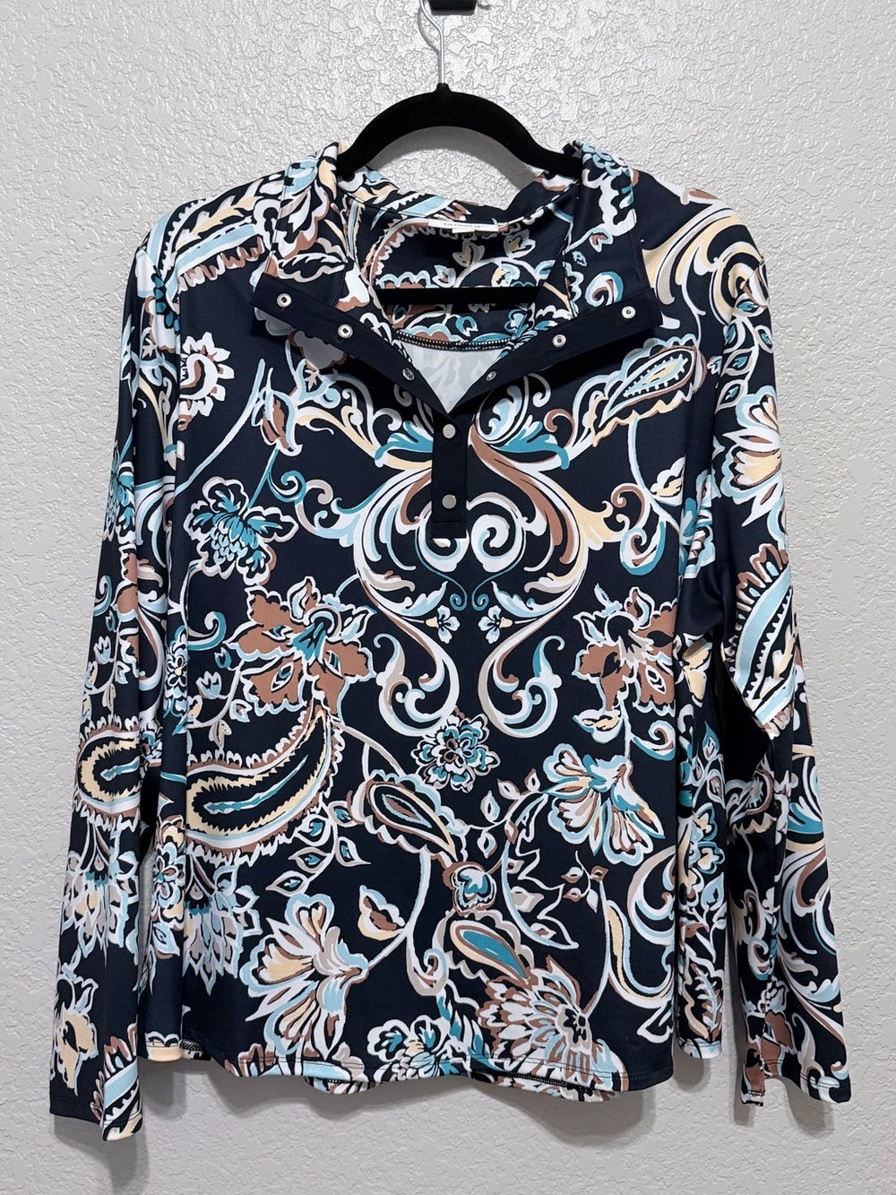 Chico's Zenergy Paisley Pullover Top | Size 3 XL | Cowl Neck | Stretch - Picture 2 of 9